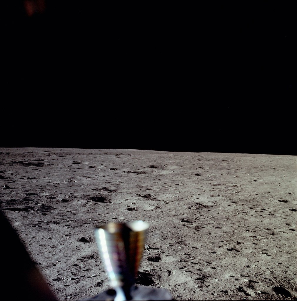 Luna, Apollo 11