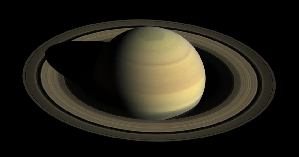 Saturno