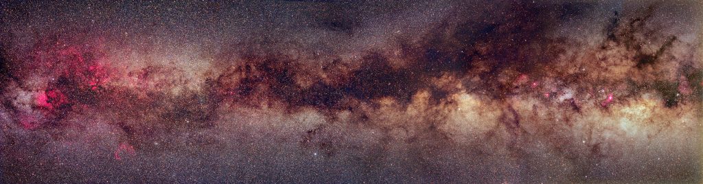 La Via Lattea vista dalla Terra con un 'mare di stelle'