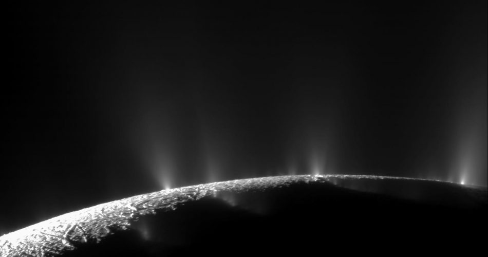 Acqua su Encelado