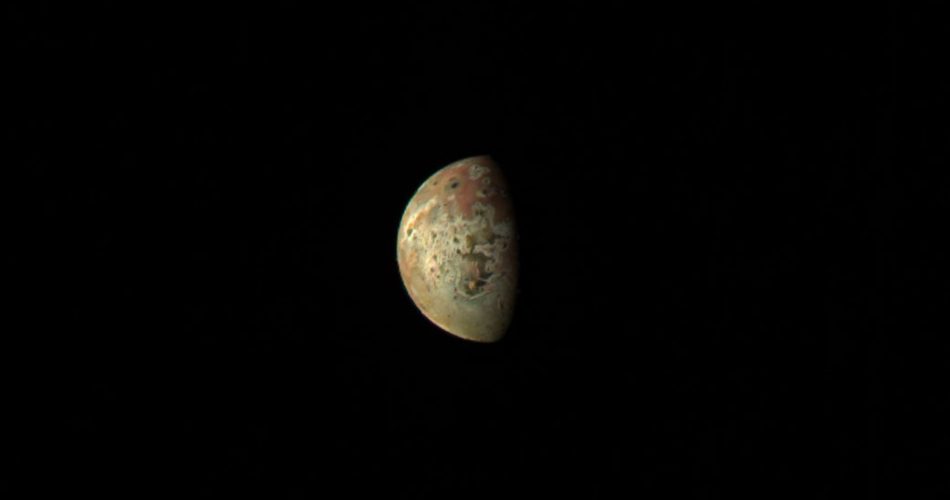Vista di Io ripresa da Juno