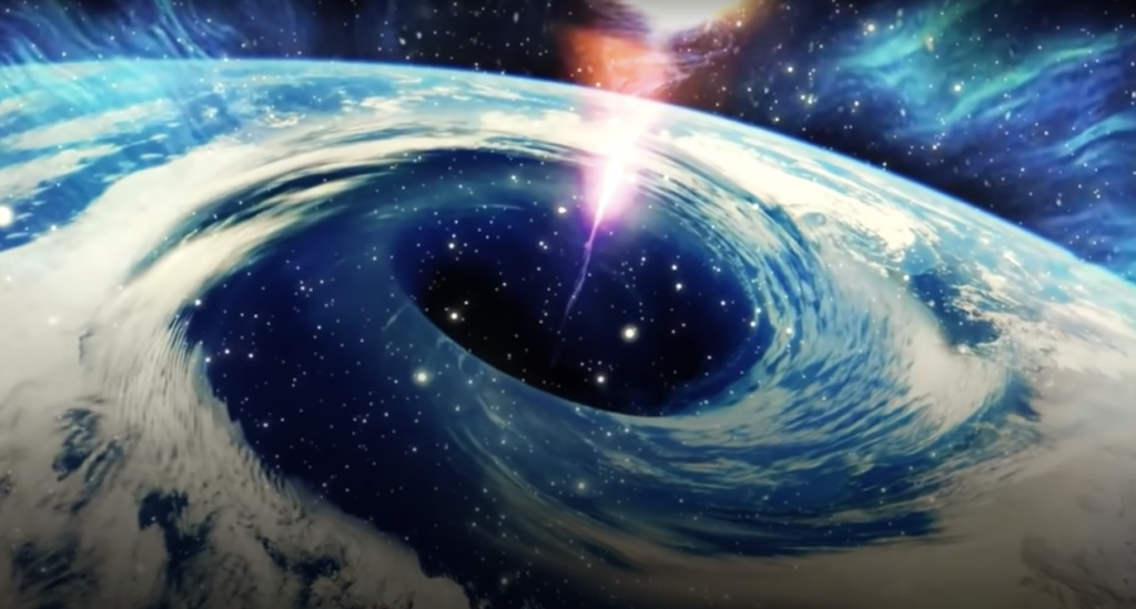 Buco nero, un fotogramma del video pubblicato su Youtube da “What If”