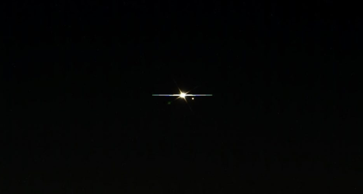 Guarda la Terra e la Luna riprese da oltre 1,2 miliardi di chilometri