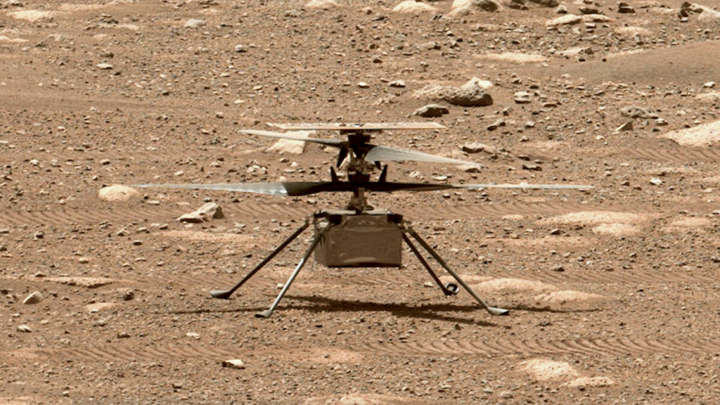 Ingenuity su Marte fotografato dal rover Perseverance