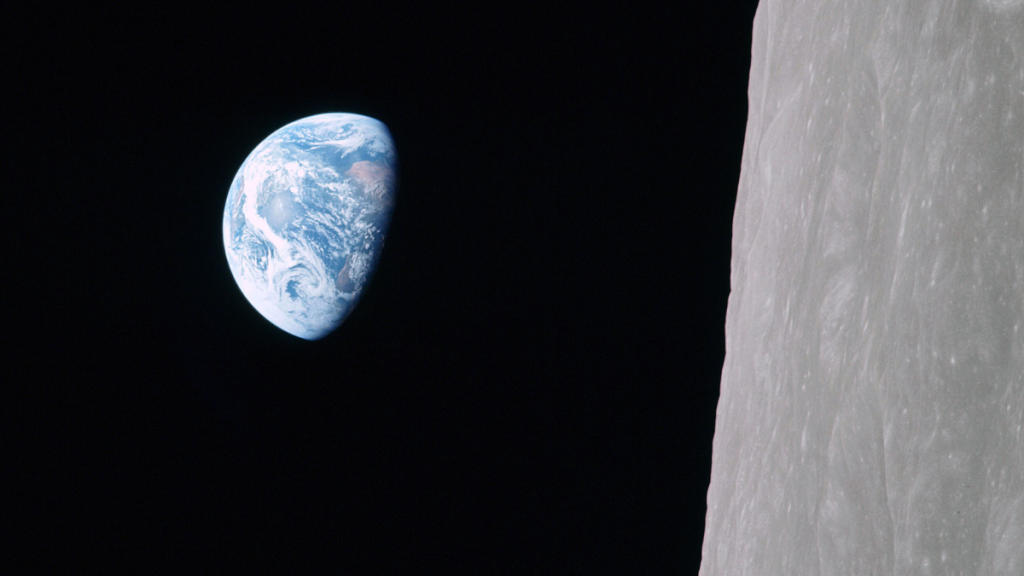 ¿Qué vieron los astronautas del Apolo 13 alrededor de la luna?