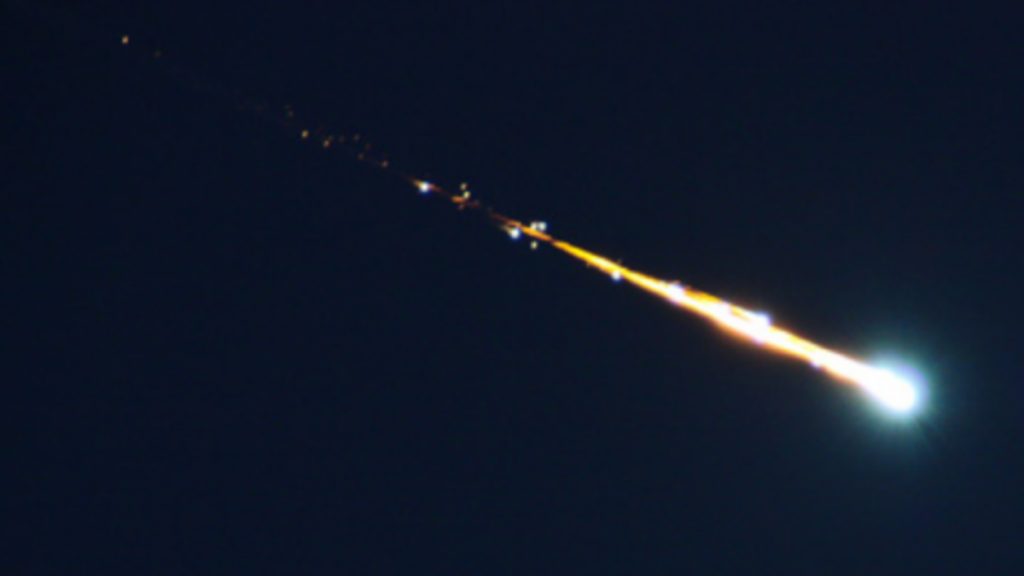 A magnificent fireball tore through the skies of Italy this evening.  What you need to know