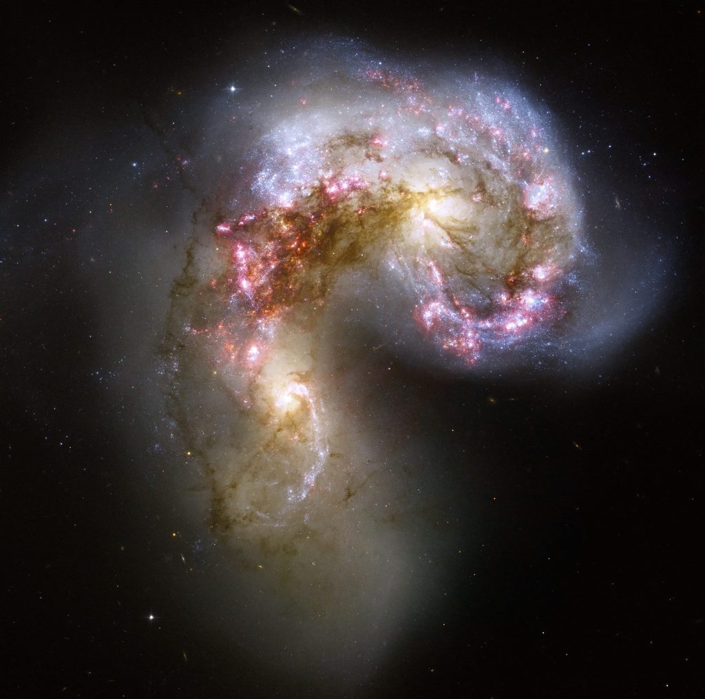 Dinosaur antenna galaxies