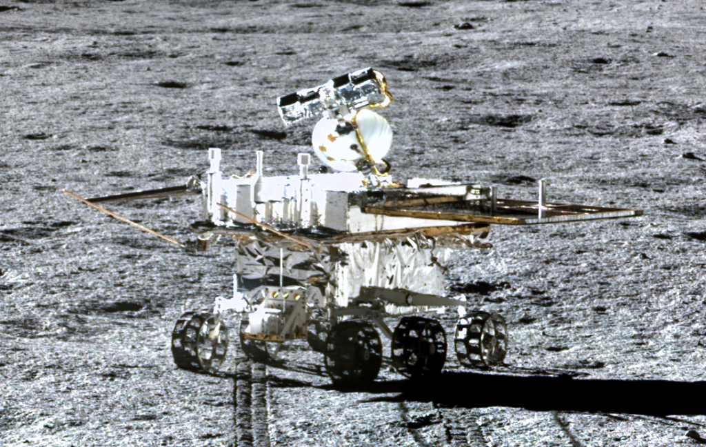 Il rover Yutu 2 sulla Luna