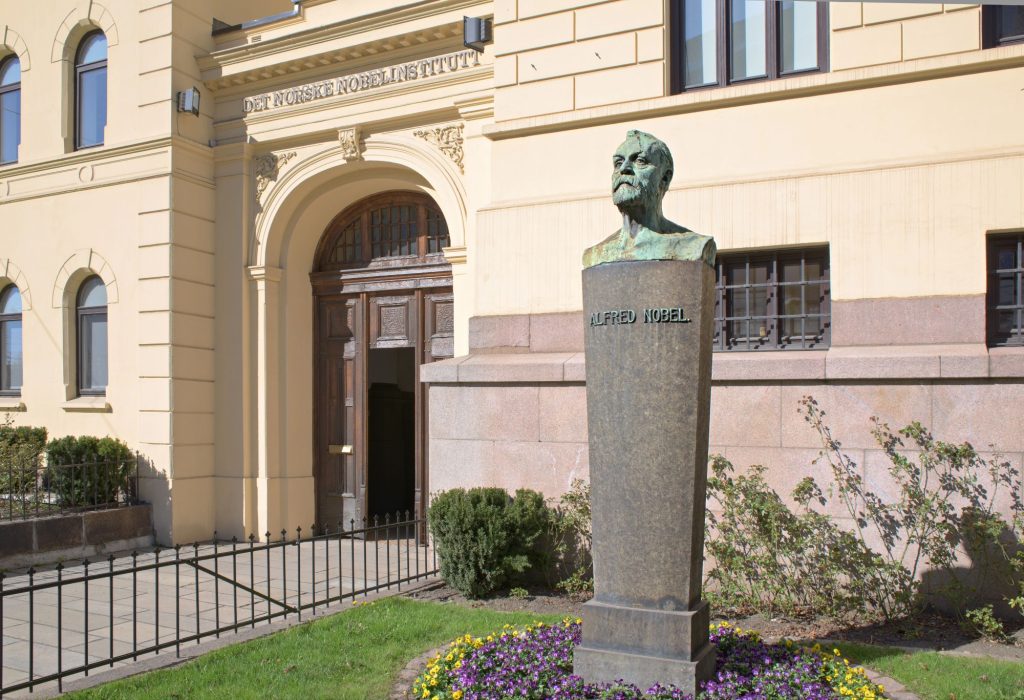 Premio Nobel 2025: dalle origini di Alfred Nobel ai favoriti di oggi