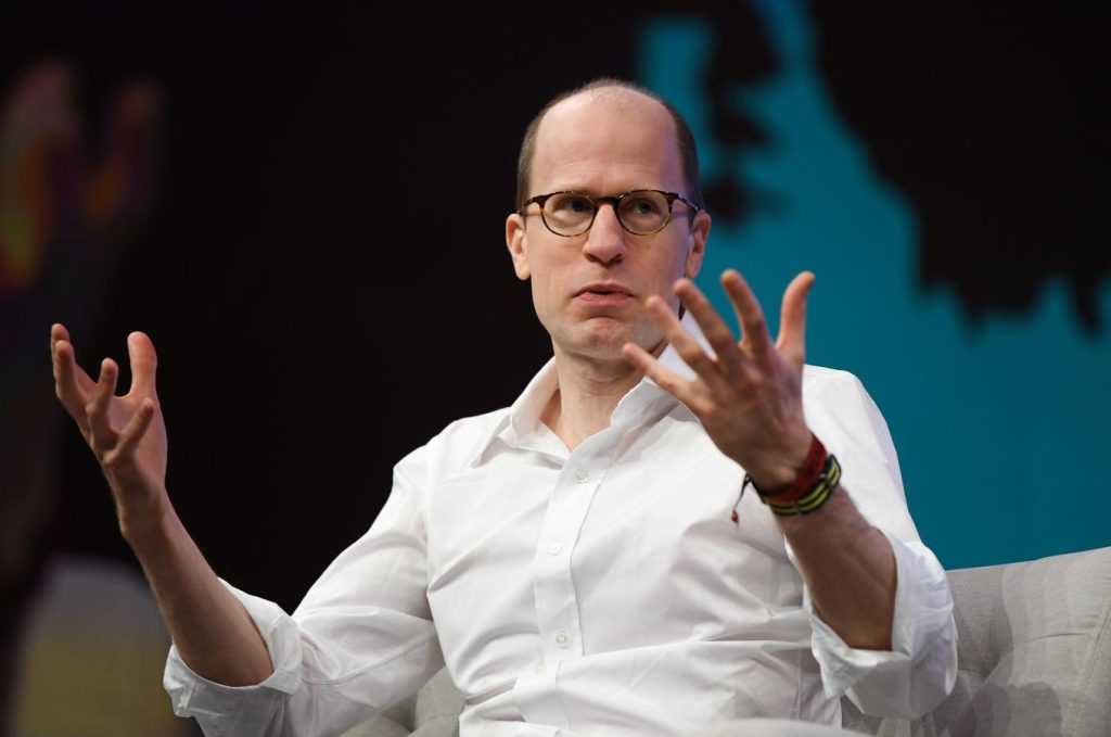 ​E se fossimo dentro un computer? Il celebre calcolo di Nick Bostrom spiega perché è quasi certo che viviamo in una simulazione.