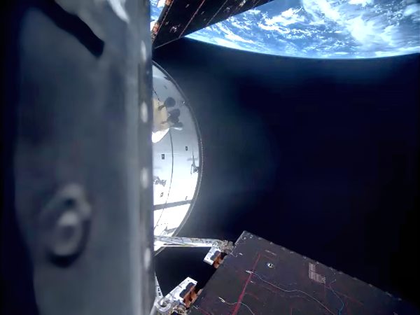 Artemis II diretta Orion