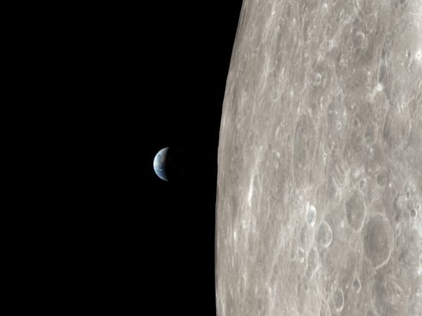 Luna Artemis II e Apollo 13