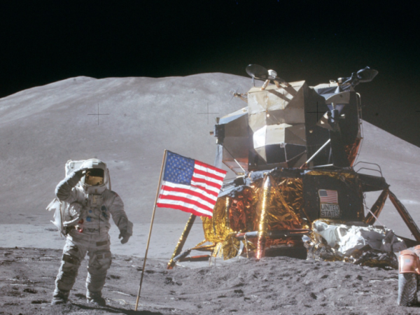 David Scott uomo sulla Luna