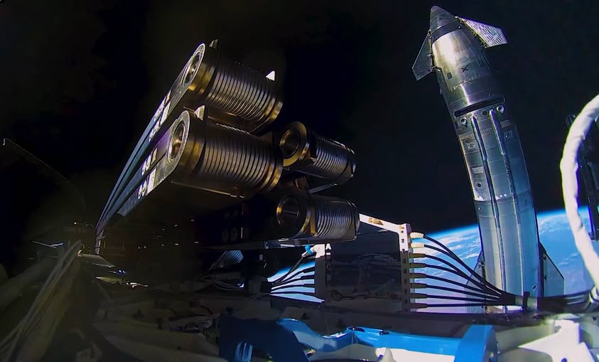 La Starship S41 ripresa nello spazio da uno degli Starlink V3. Credito: SpaceX